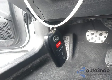 2025 Toyota Camry Se from USA, damaged, VIN 4T1DAACK8SU619597